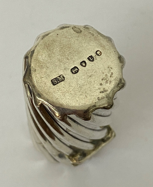 Flasche aus Silber und Vermeil aus dem 19. Jahrhundert.