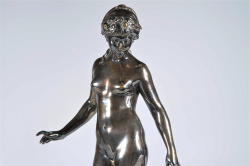 Dal 06.10 al 30.11 - Remise 25\% - Il risveglio della natura - Statuetta in bronzo argentato -