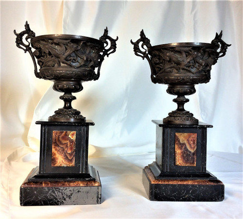 From 06.10 to 30.11 - Remise 25\% - Pair De Coupes Neo-renaissance - Chateau De Wannegem-lede