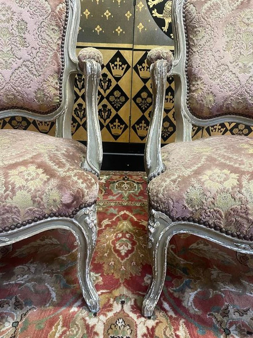 Paar umwandelbare Samtsessel im Louis-XV-Stil