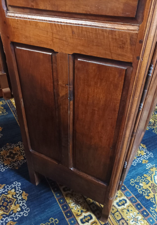 Credenza Regency a 4 ante in noce intagliato