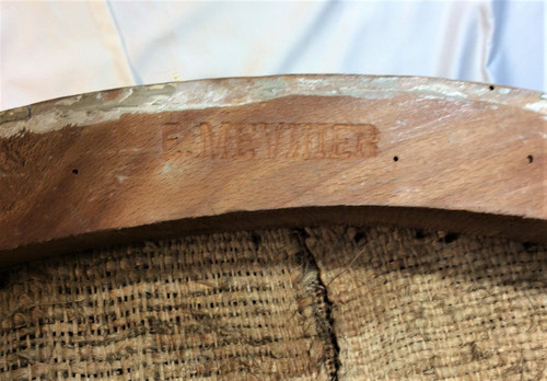 From 06.10 to 30.11 - REMISE de 25\% - Stamped E. Meunier - 18th Century Lacquered Wood Bergère