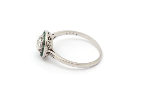 Art Deco emerald target ring in platinum and 18k white gold, target ring, circular ring
