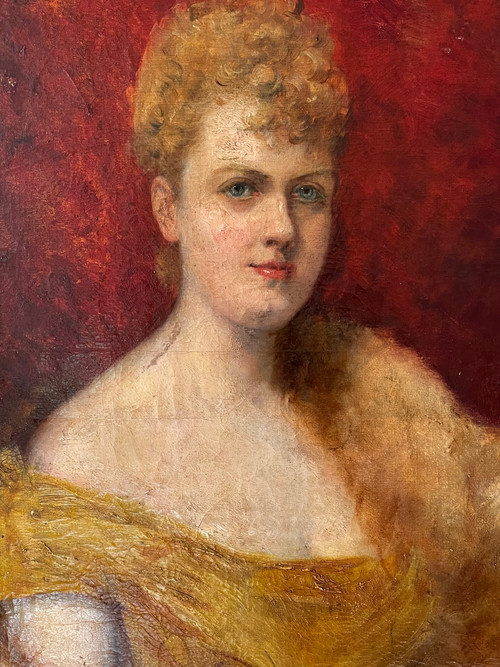 Portrait of an elegant woman circa 1900