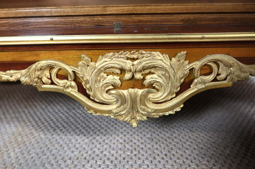 Buffet intarsiato in stile Luigi XV-Luigi XVI di transizione
