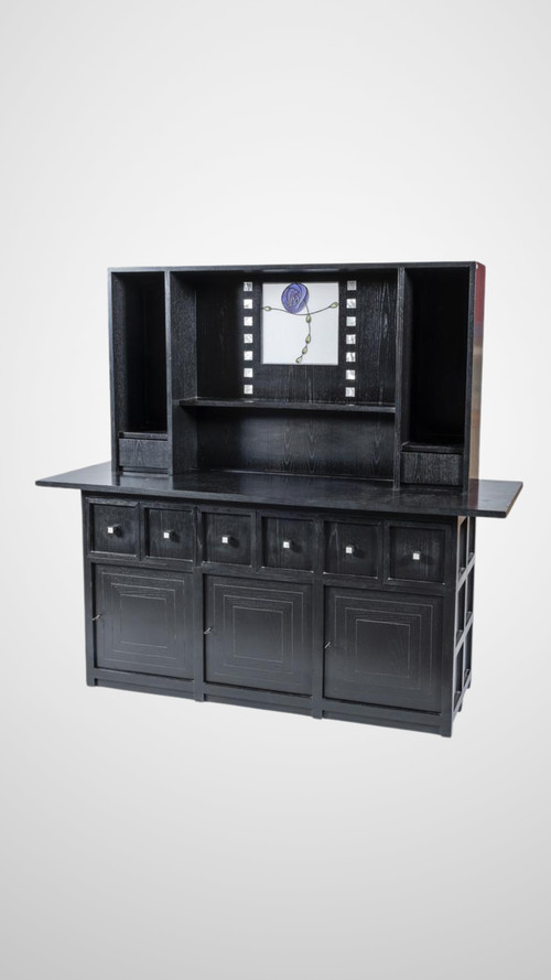 Charles Rennie Mackintosh, Sideboard mit zwei Korpussen, Jugendstilmöbel