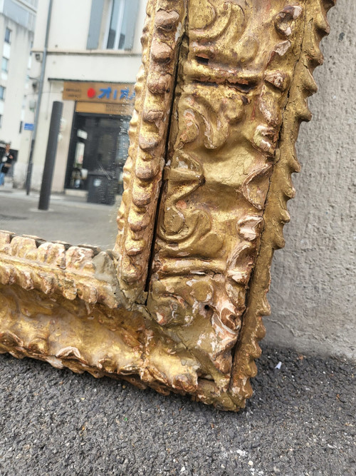 Miroir Mexicain En Bois Sculpté Doré, XVII/XVIIIème Siècle