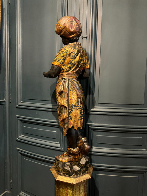Serviteur nubien, sculpture en bois peint et doré, Venise début XIXème siècle