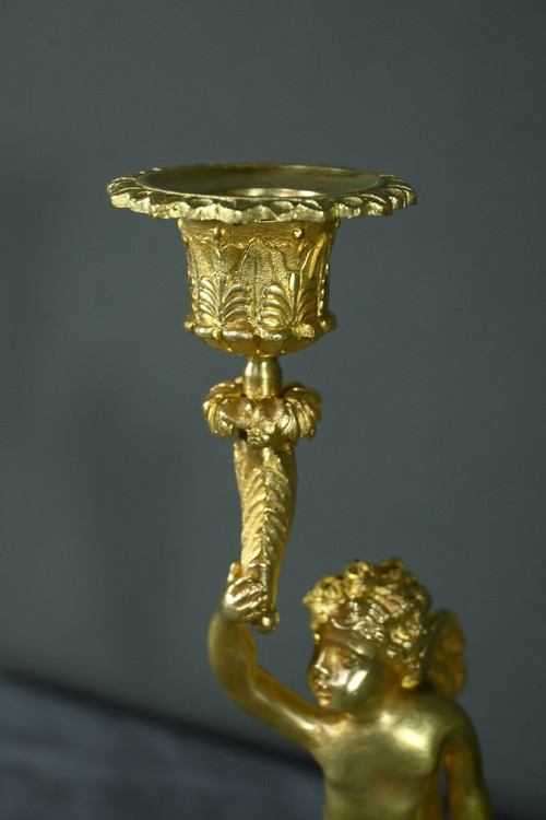 Coppia di candelieri in bronzo dorato - Metà del XIX secolo