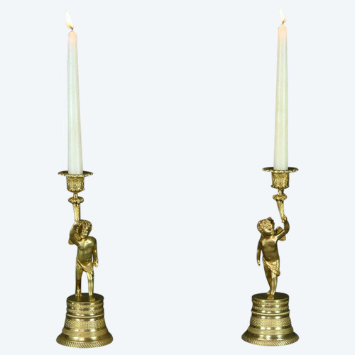Coppia di candelieri in bronzo dorato - Metà del XIX secolo