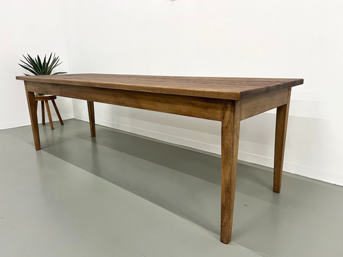 Farmhouse table with beech and solid ash spindle legs