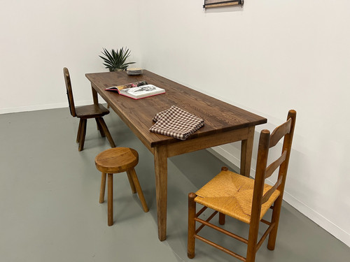 Farmhouse table with beech and solid ash spindle legs