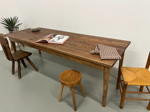 Farmhouse table with beech and solid ash spindle legs