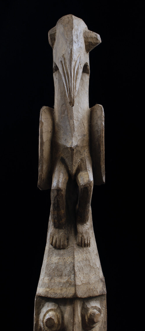 Totem rituel, poteau de case, art tribal, art océanien, sculpture, Papouasie Nouvelle Guinée