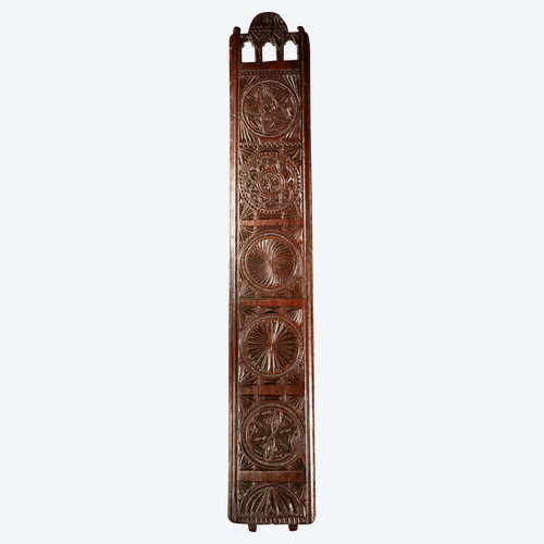 A very finely carved Dutch oak mangle board. Circa 1800.