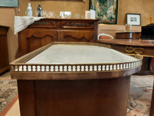 Kleiner Salontisch, genannt Chiffonnière - Mahagoni Louis XVI - XVIII Jahrhundert