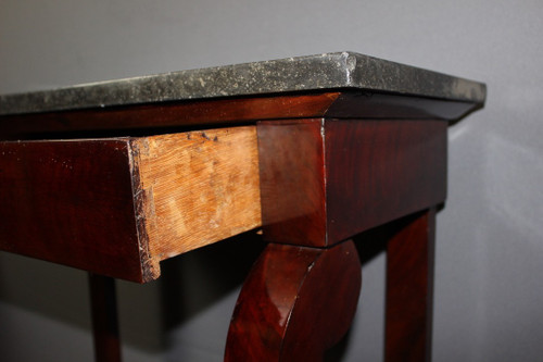 Kleine Konsole aus der Restaurationszeit Mahagoni XIX