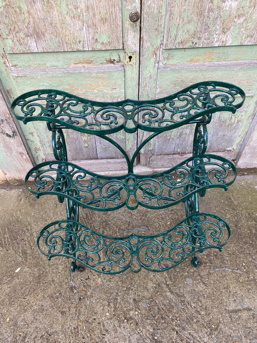 Portafiori in ghisa / mensola da giardino, decorazione a volute, periodo Napoleone III