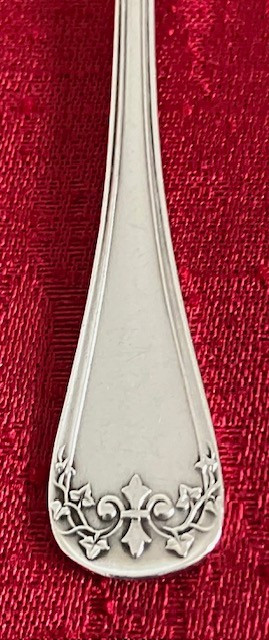 Bel set di 6 cucchiaini in metallo argentato di Ercuis della fine del XIX secolo.