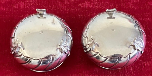 Pair of Louis XV style solid silver salt cellars, late 19th century, silversmith Augustin Leroy