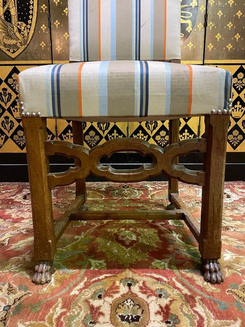 Set of 8 Renaissance style oak chairs