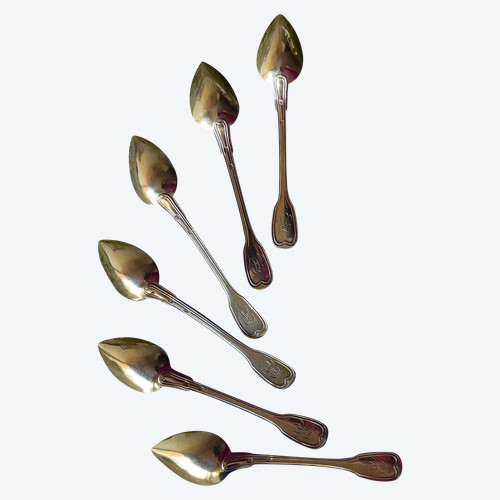 6 vermeil teaspoons.