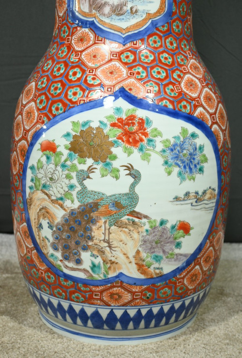 Vaso in porcellana giapponese, periodo Meiji - Fine XIX secolo