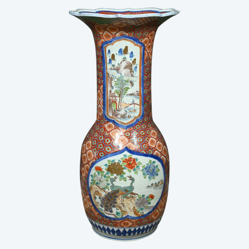 Vaso in porcellana giapponese, periodo Meiji - Fine XIX secolo