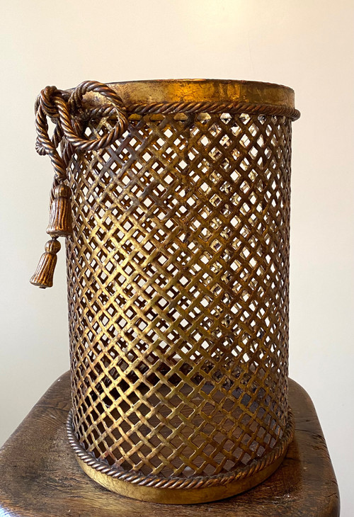 Li Puma. Gilded metal basket. Trimmings decoration. Italy, mid-20th century.
