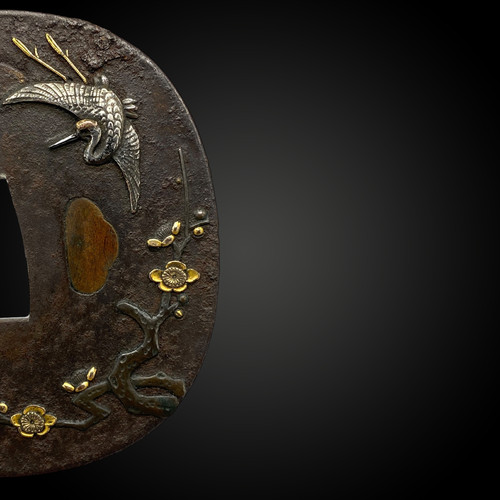 TSUBA in ferro, tate maru gata con motivo cicogna GIAPPONE – Periodo Edo (1606 – 1868)