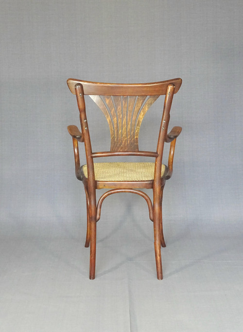 Bentwood armchair, curved wood, bistro KOHN N°196, 1905, new canework; No Thonet