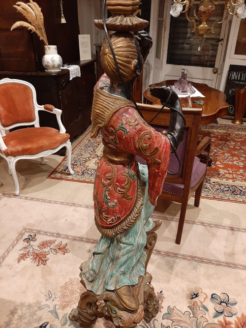 Serviteur nubien, sculpture en bois peint et doré, Venise début XIXème siècle