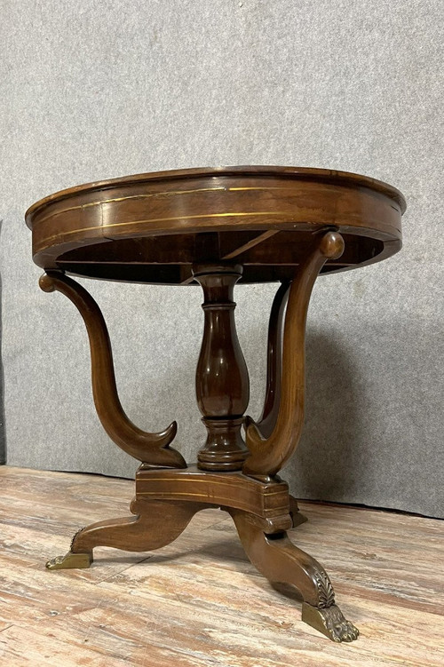 Table Lombarde époque Empire en acajou et filet de laiton vers 1820