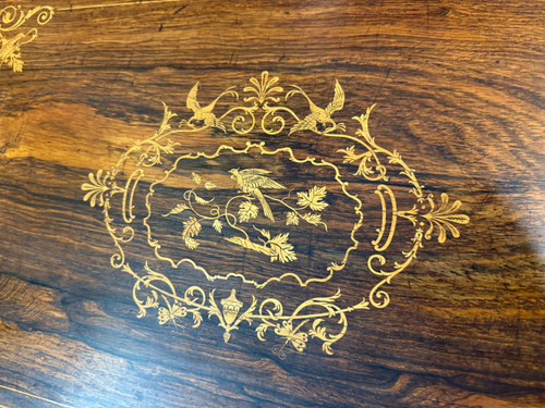 TABLE A OUVRAGE - COIFFEUSE EPOQUE CHARLES X