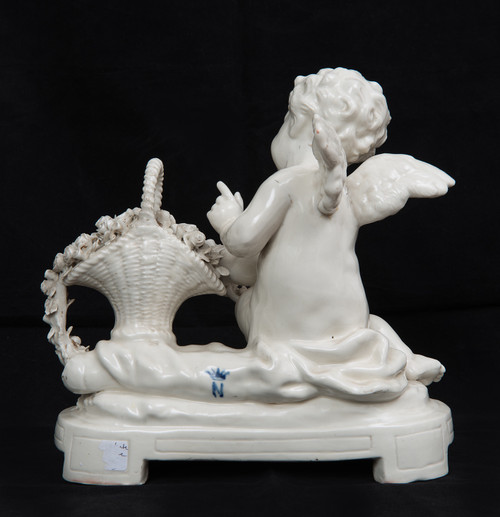 Sculpture Ancienne En Porcelaine, Naples époque XXème Siècle.