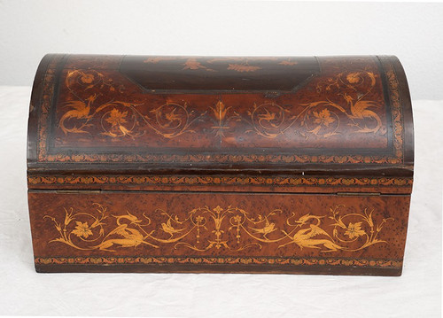 Boîte à Bijoux Ancienne En Bois Exotiques Précieux. Sorrento (italy) XIXe Siècle.