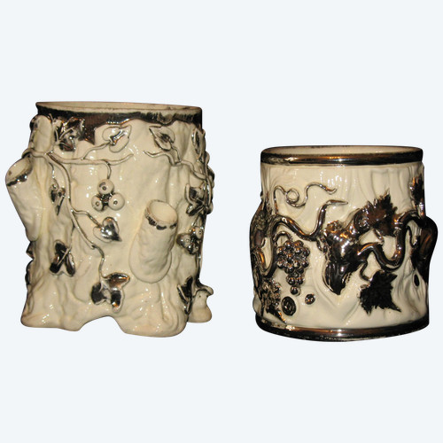 2 pots à tabac en faïence de Langeais décor de baies et de raisins époque 19ème