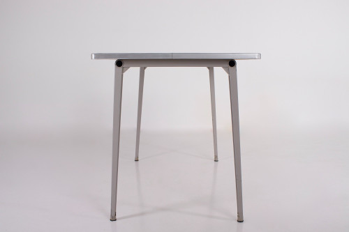 Table Reform by Friso Kramer