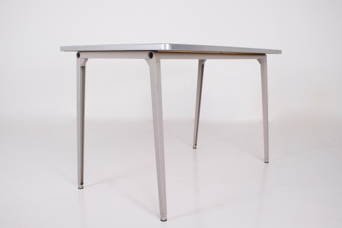 Table Reform by Friso Kramer