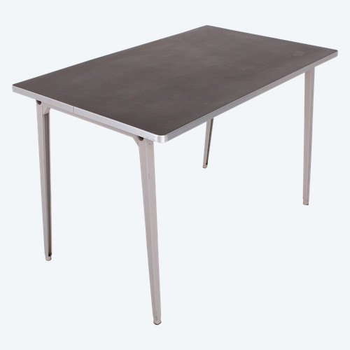 Table Reform by Friso Kramer