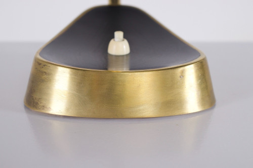 Adjustable modernist lamp