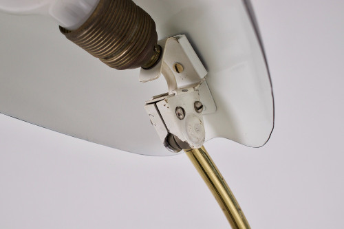 Adjustable modernist lamp