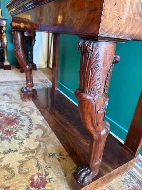 Rare console desserte à l'Antique en acajou massif, d’époque Empire-Consulat.
