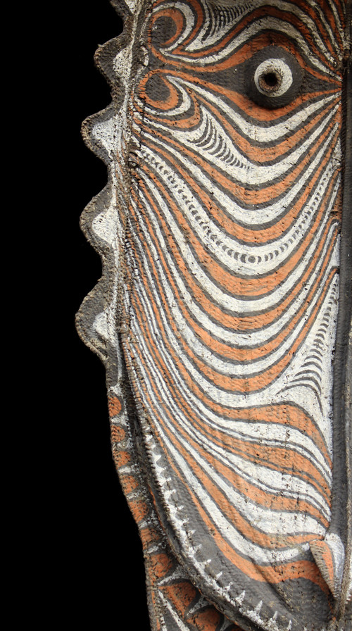 Enorme maschera a timpano, arte dell'Oceania, arte tribale, Papua Nuova Guinea