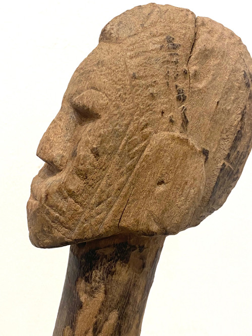 MOSSI woman statue from Burkina Faso
