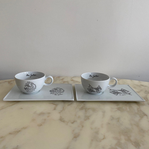 Paire de tasses avec sous-tasses Jean Cocteau XXe en porcelaine d'art