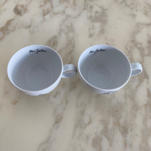 Paire de tasses avec sous-tasses Jean Cocteau XXe en porcelaine d'art