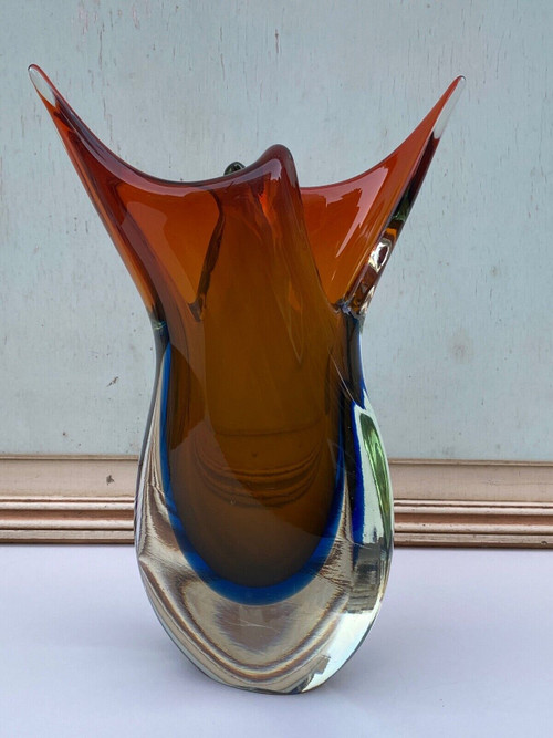 60s Murano free-form vase with red and blue background 6 kilos