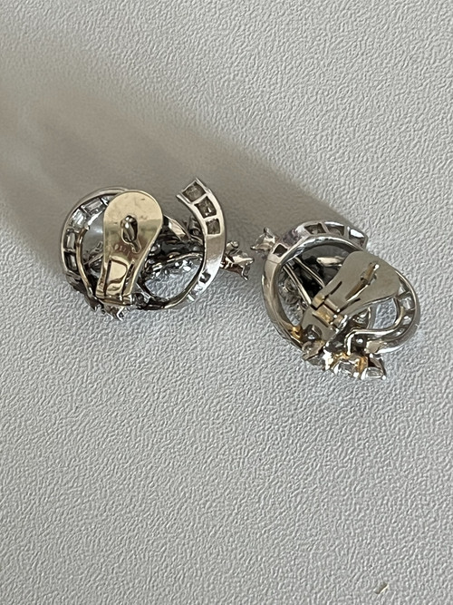 Orecchini di platino e oro bianco con diamanti