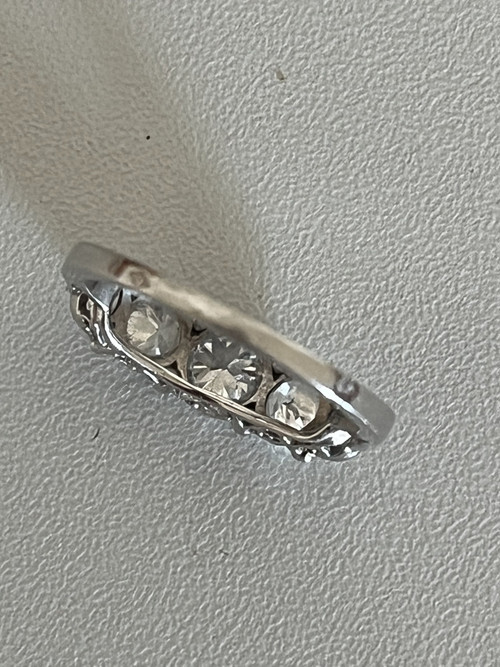 Anello giarrettiera in platino con diamante da 1,00 carato